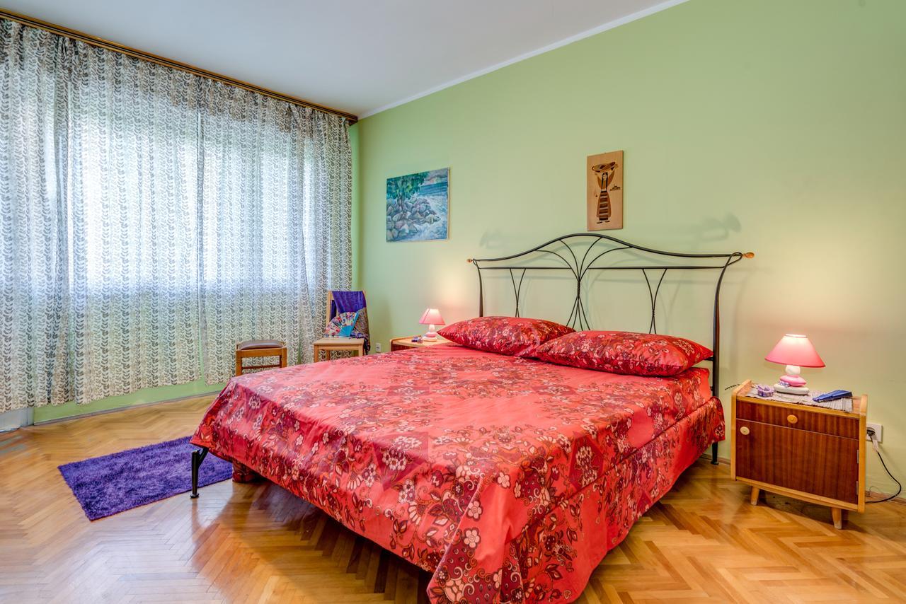 A Quiet Apartment With Balcony In Split Eksteriør billede